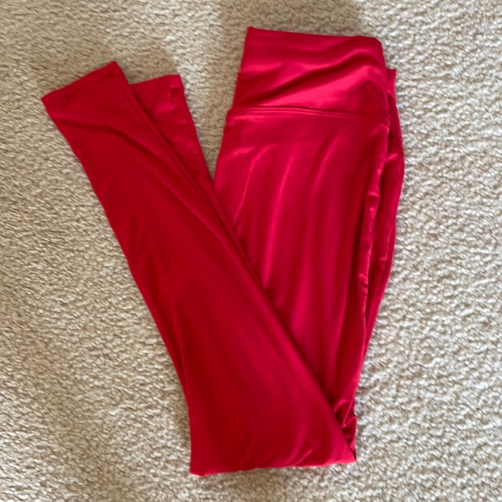 Like new red zenana full length legging